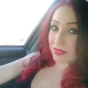 Meet your Posher, Renee